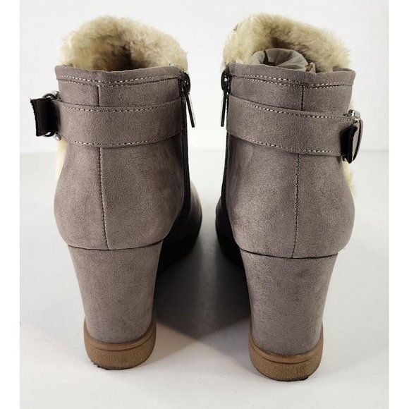 Unisa Boots Womens Size 8.5M Mobii Gray Faux Suede Buckle Momcore Wedge Bootie - Picture 3 of 13